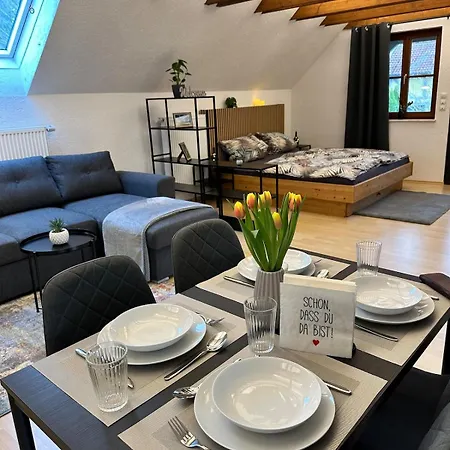 Fraenkisches Nest Am Schwanberg Fuer 2-4 Personen - In Der Naehe Aller Weingueter, Knauf Gips Kg Und Connekt *