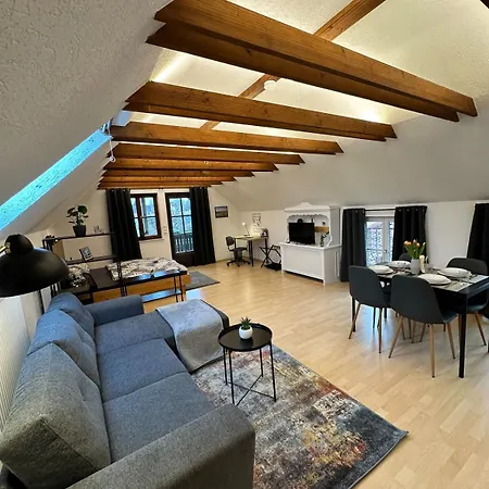 Fraenkisches Nest Am Schwanberg Fuer 2-4 Personen - In Der Naehe Aller Weingueter, Knauf Gips Kg Und Connekt شقة